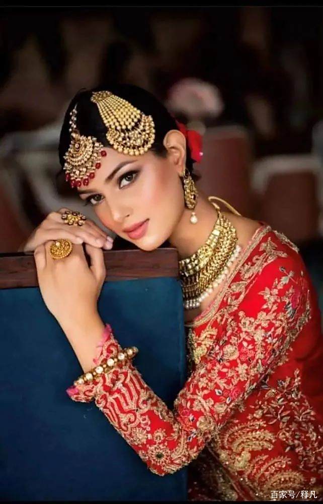 印度射击选手实力不凡，蝉联冠军