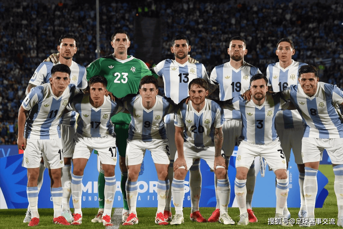 玻利维亚队在与卢森堡队的比赛中晋级欧锦赛 玻利维亚队在与卢森堡队的比赛中晋级欧锦赛