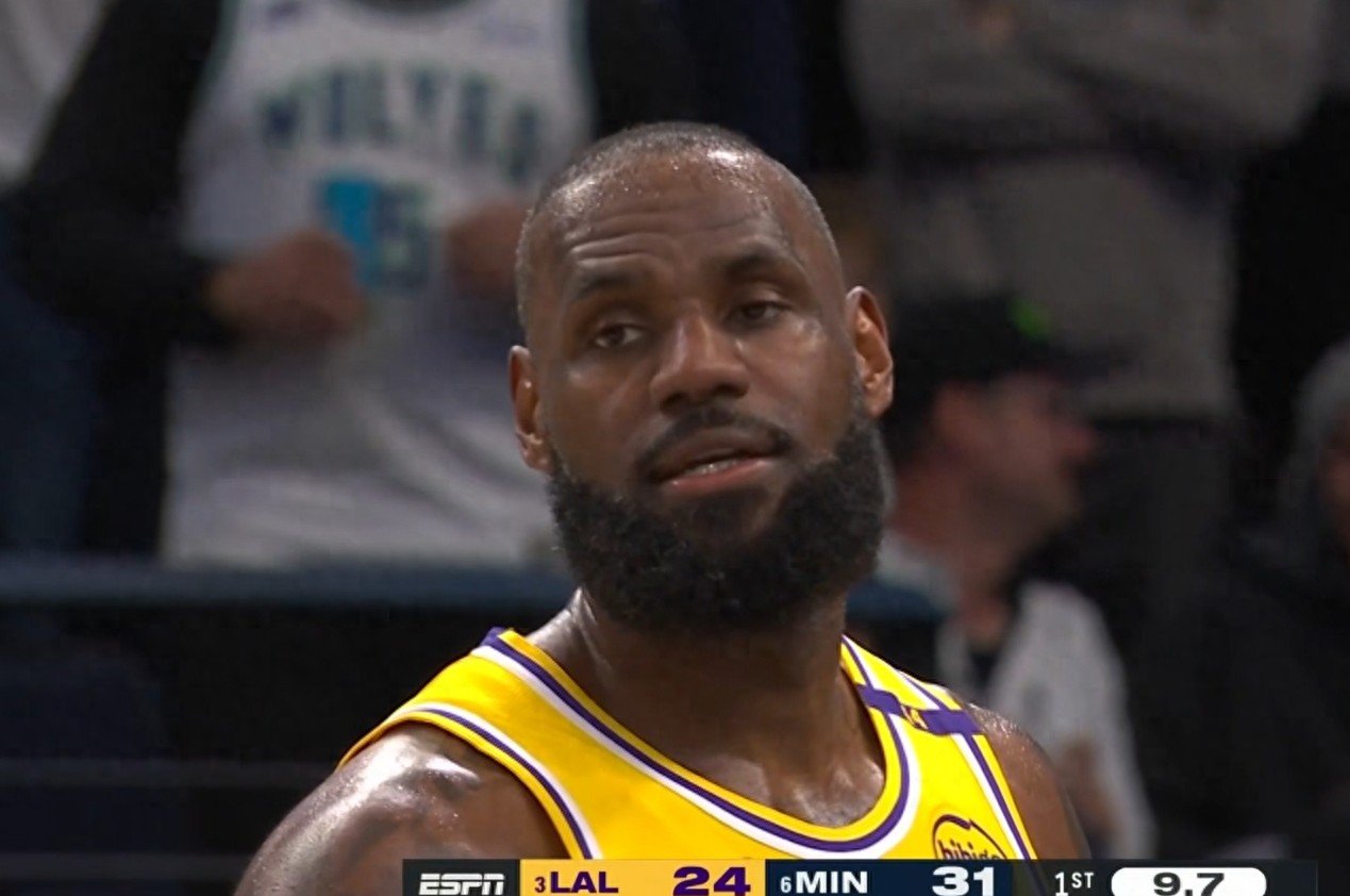 汉堡红星主场对决弗莱堡森林狼 汉堡红星主场对决弗莱堡森林狼