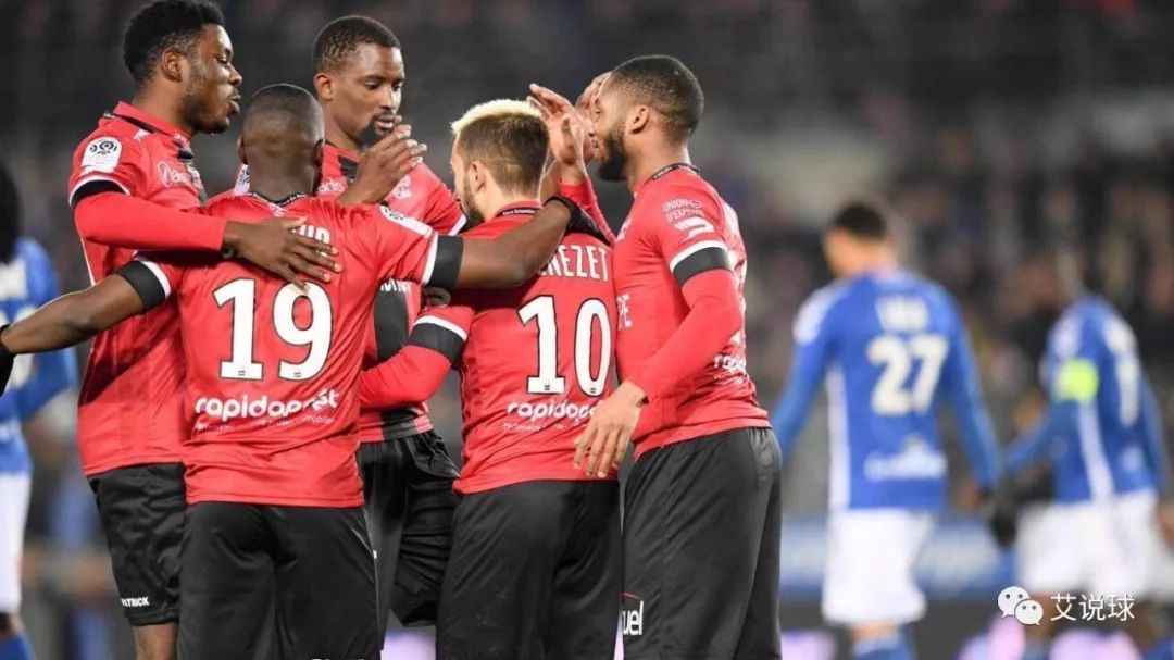 包含甘冈客场爆冷，让法甲争夺更加激烈的词条