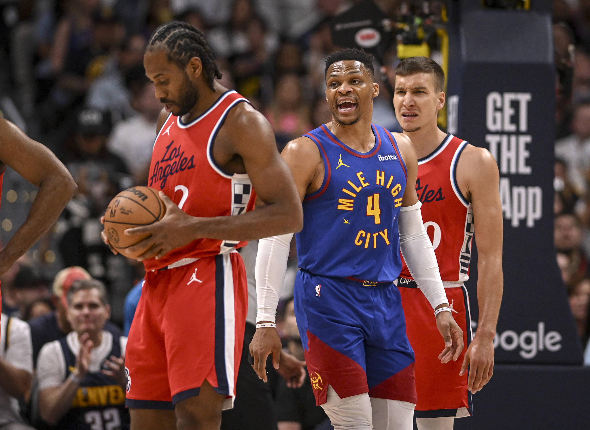 快船角色球员失常，主力球员需挺身而出拯救球队的简单介绍