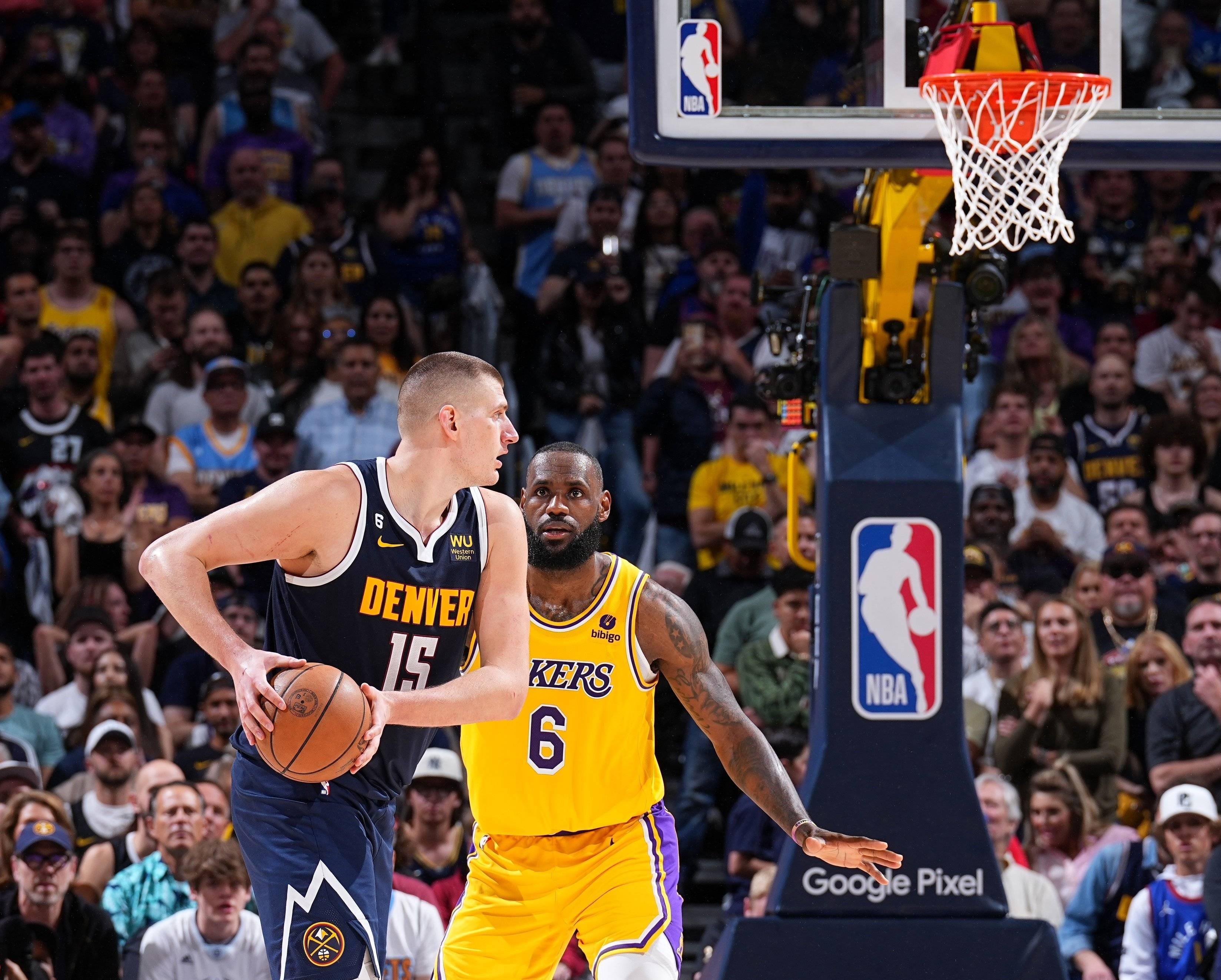 湖人战胜灰熊逐渐爬起