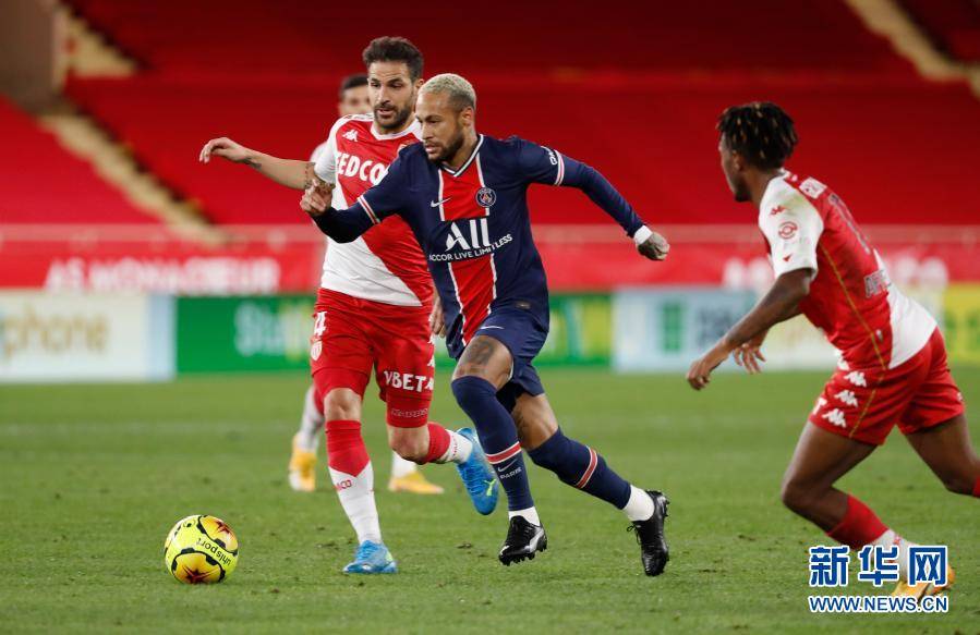 包含摩纳哥客场大胜雷恩，提升排名的词条